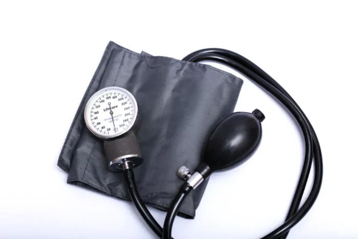 LifeCare-Aneroid-Sphygmomanometer-.webp